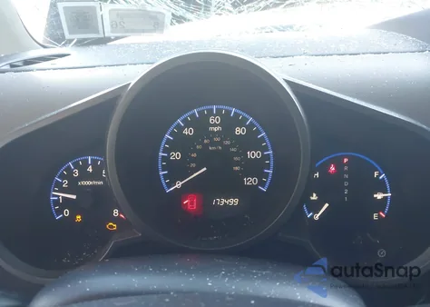 2010 Honda Element Lx z USA, uszkodzony, nr VIN 5J6YH2H30AL000886